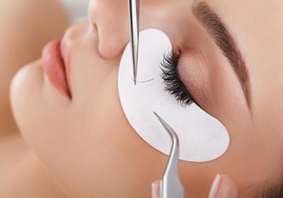 چرا بهتر است کاشت مژه انجام ندهیم؟ کاشت مژه چه خطراتی دارد؟