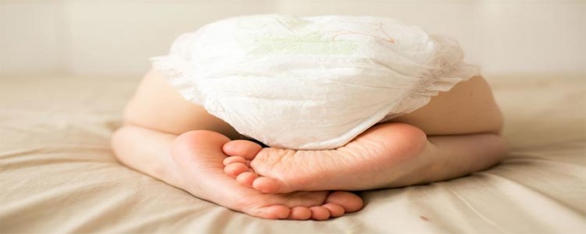 روش صحیح از پوشک گرفتن بچه و زمان مناسب