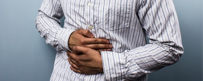 ۴ دارو که به معده شما آسیب وارد میکنند