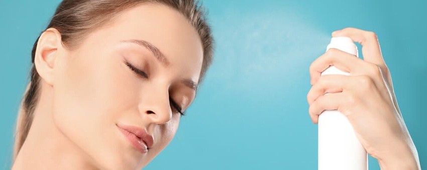 فواید بی‌نظیر استفاده از اسپری آب برای پوست